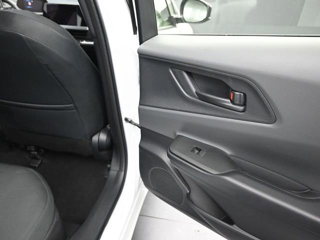 Used 2025 Toyota Prius LE FWD image 20