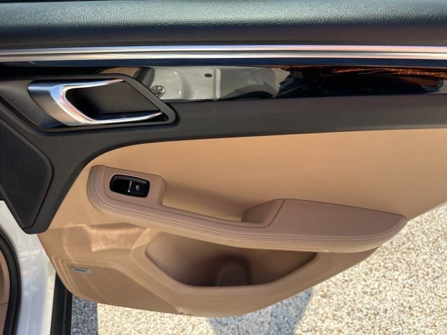 Used 2019 Porsche Macan image 43