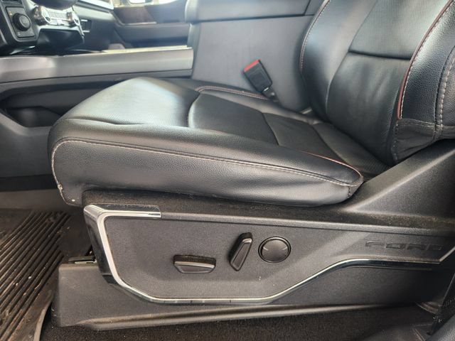 Used 2023 Ford F250 Lariat w/ Sport Appearance Package AWD/4WD image 23