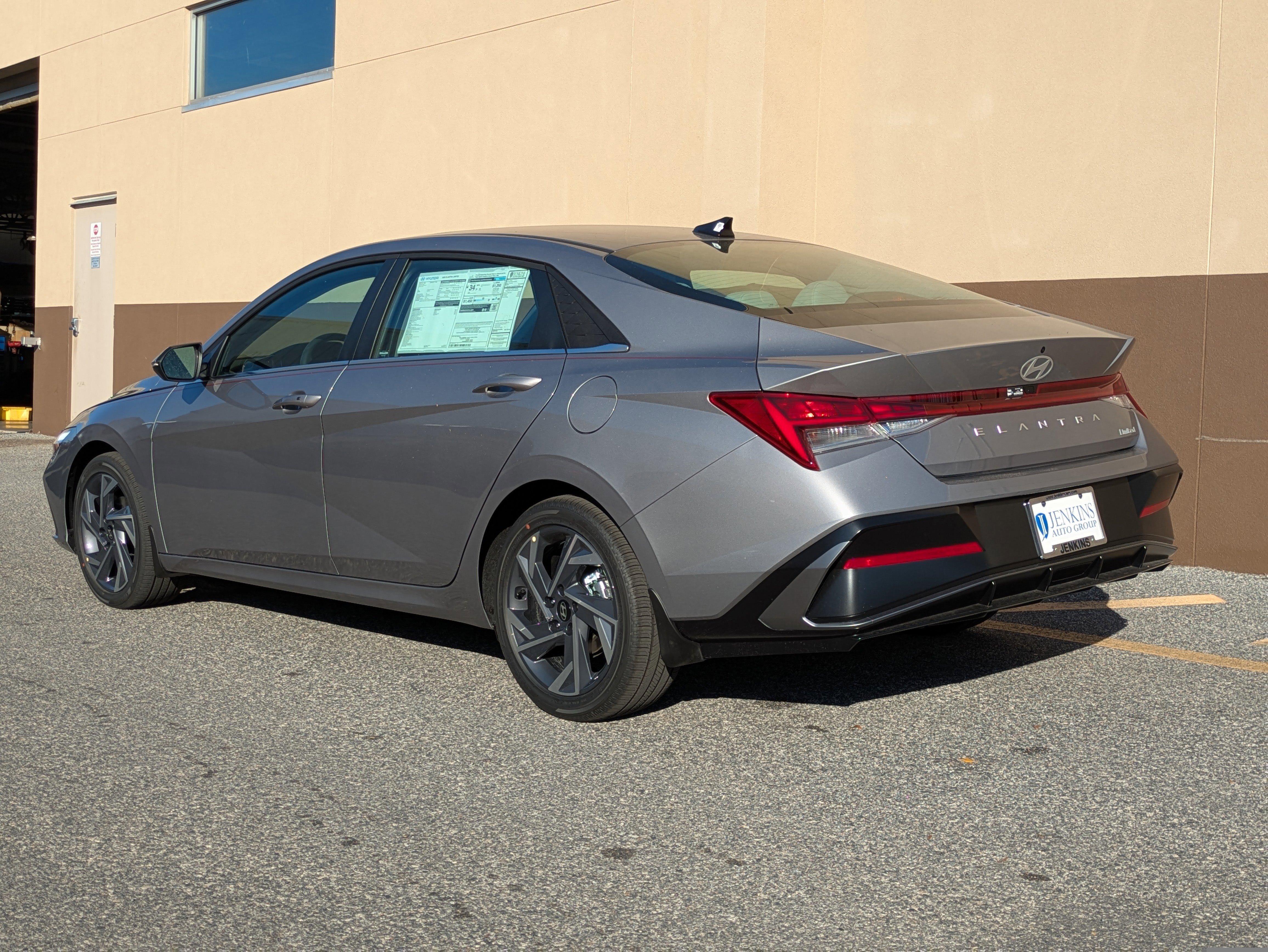 New 2026 Hyundai Elantra Limited image 7