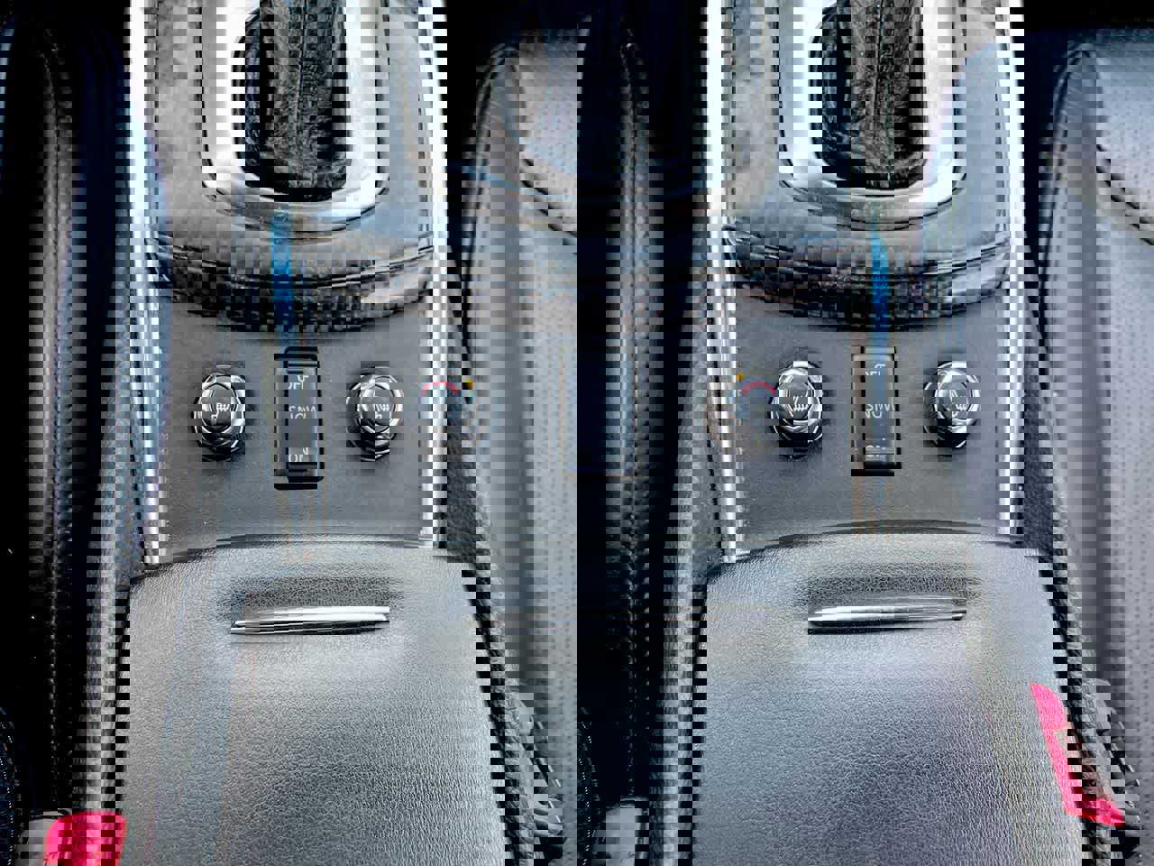 Used 2012 INFINITI G37 x w/ Premium Pkg image 21