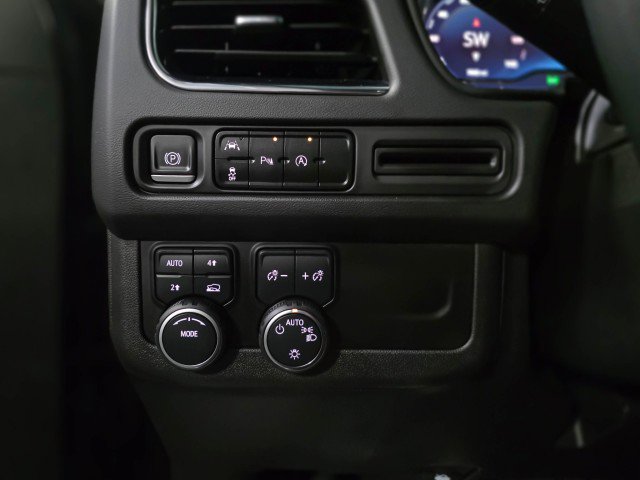 Used 2023 Chevrolet Tahoe LT image 29