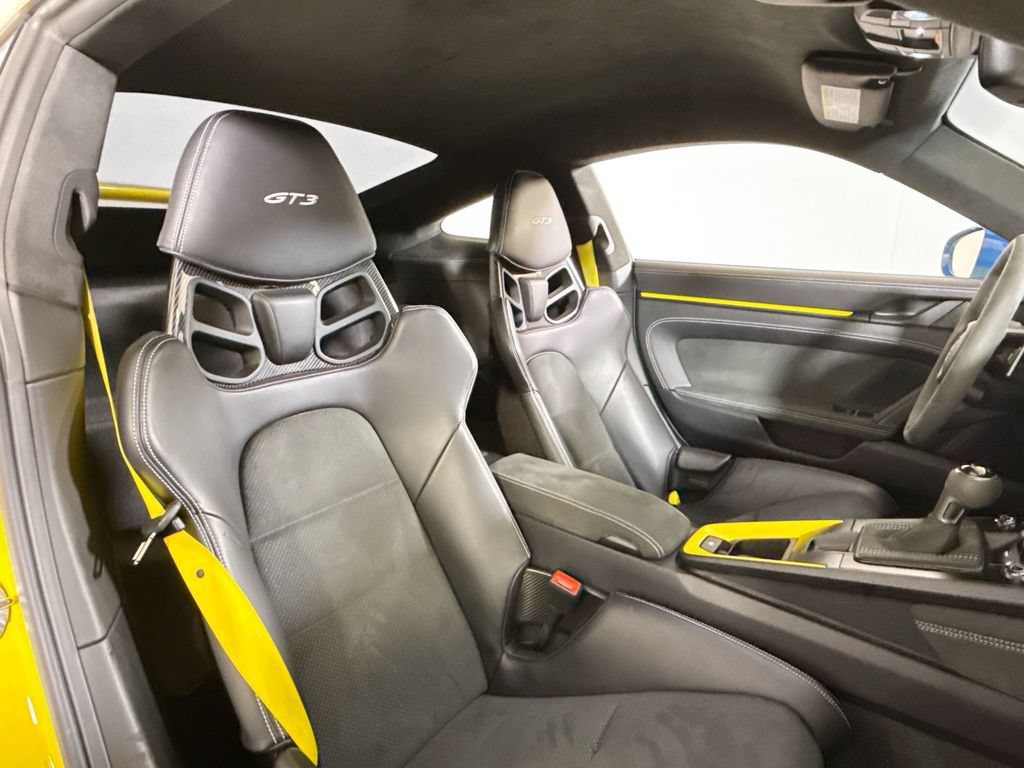 Used 2024 Porsche 911 GT3 RWD image 18