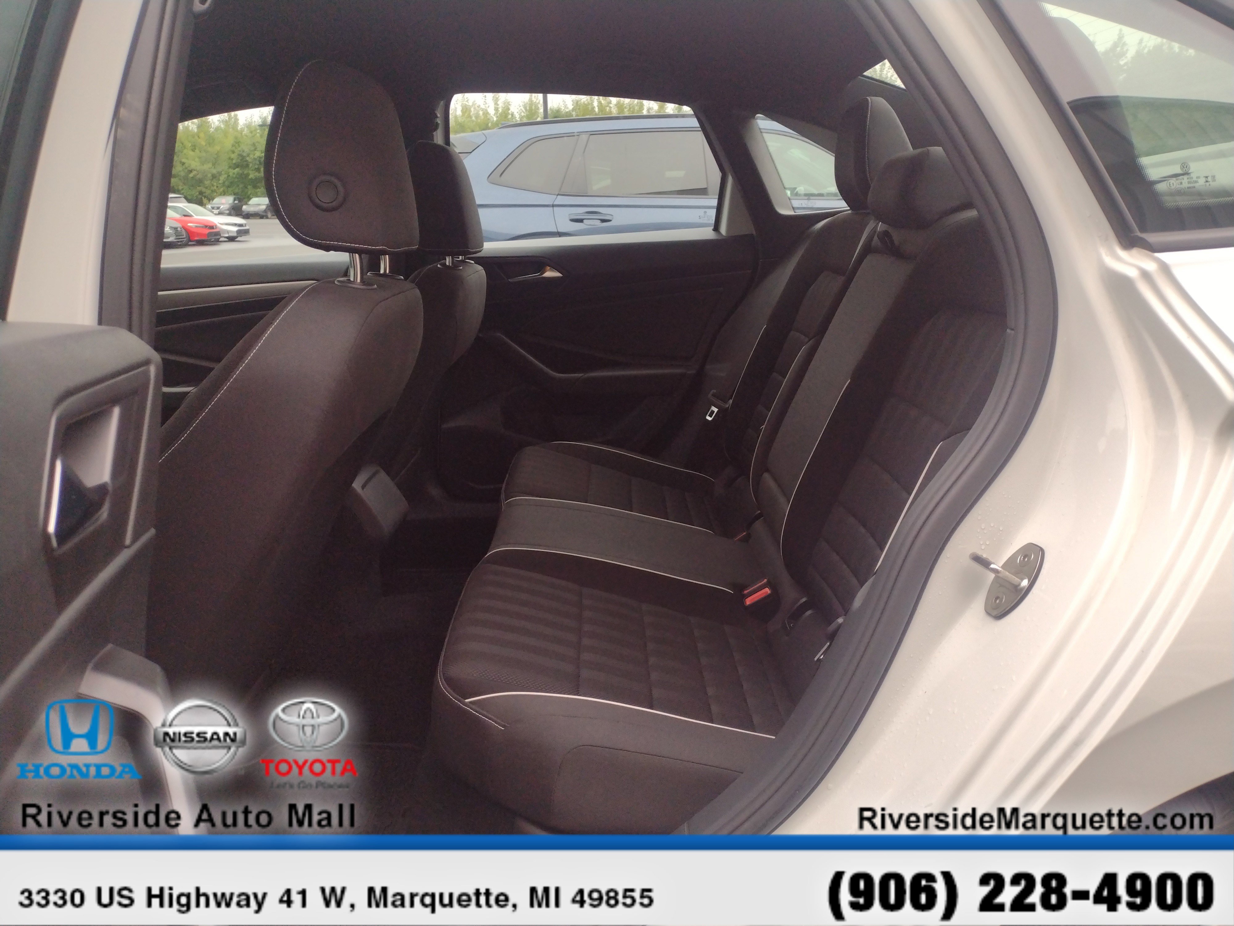 Used 2024 Volkswagen Jetta Sport image 24