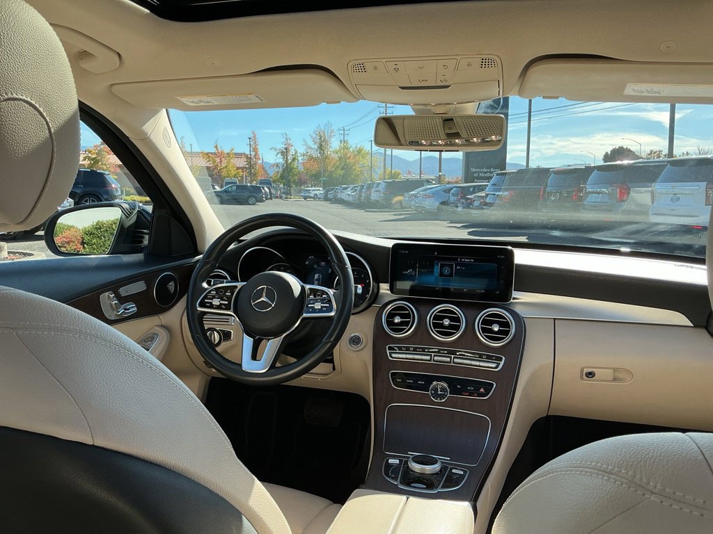 Used 2020 Mercedes-Benz C 300 4MATIC Sedan image 25