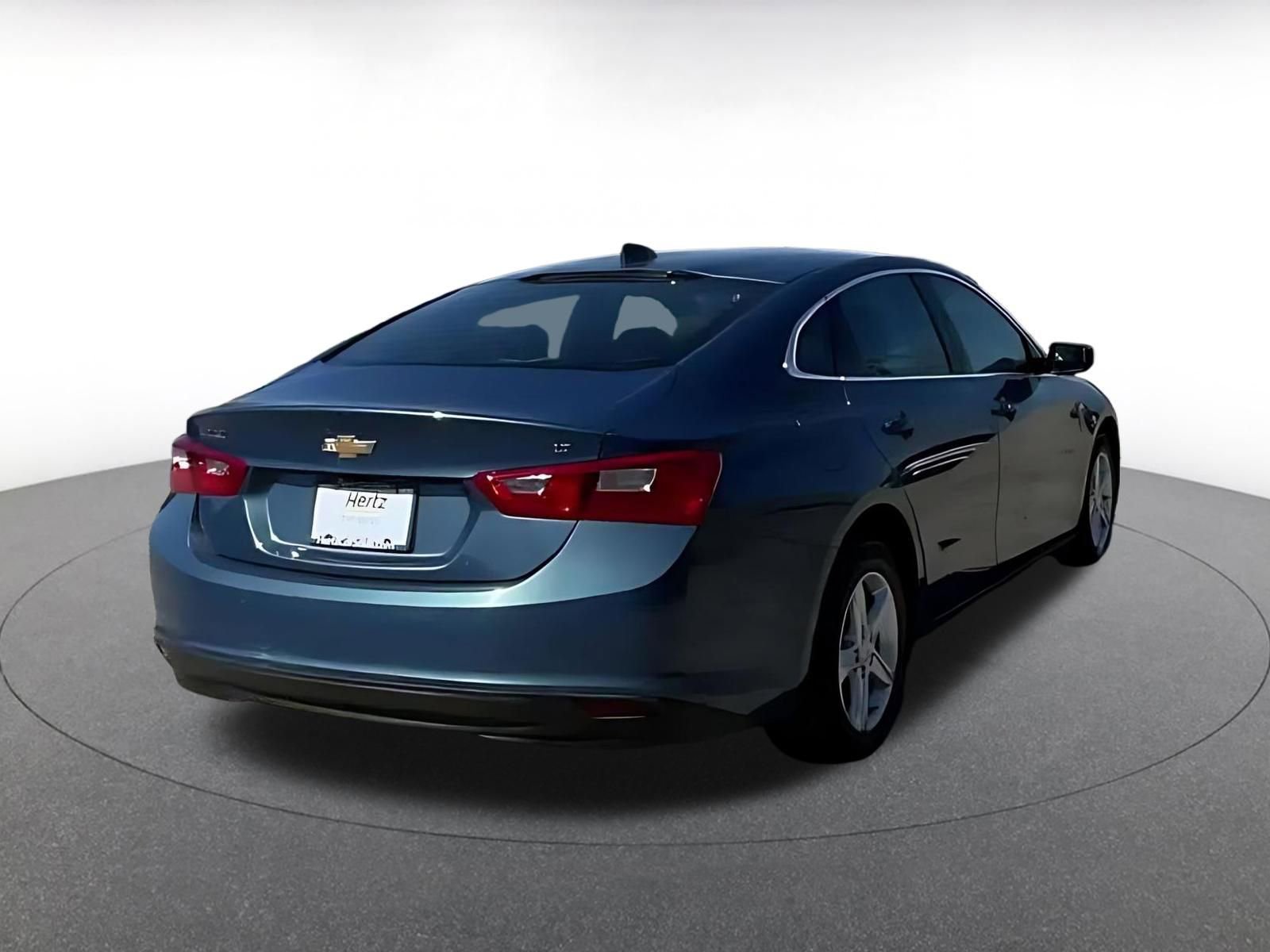 Used 2024 Chevrolet Malibu LT image 14