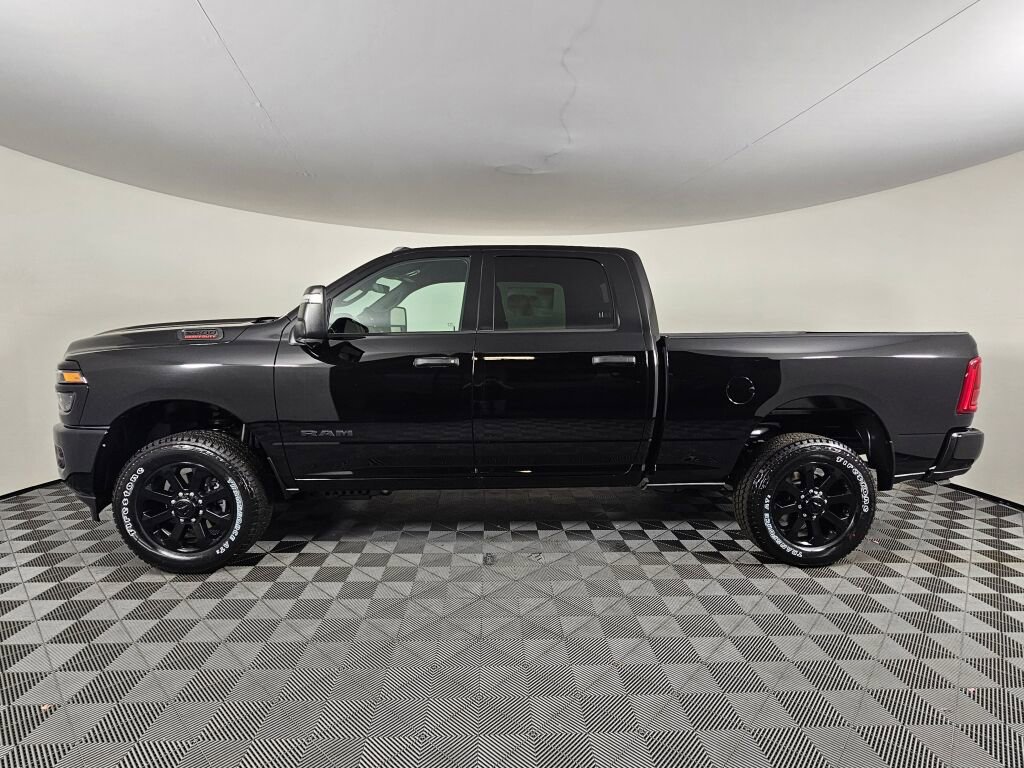 New 2026 RAM 2500 Big Horn AWD/4WD image 7