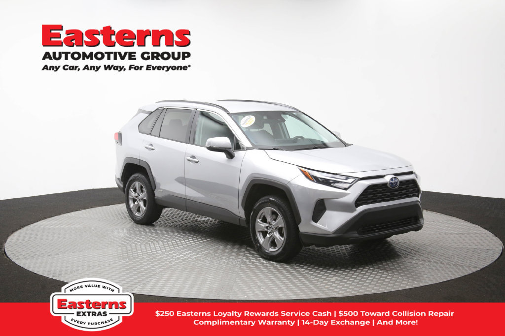 Used 2024 Toyota RAV4 XLE AWD/4WD image 48