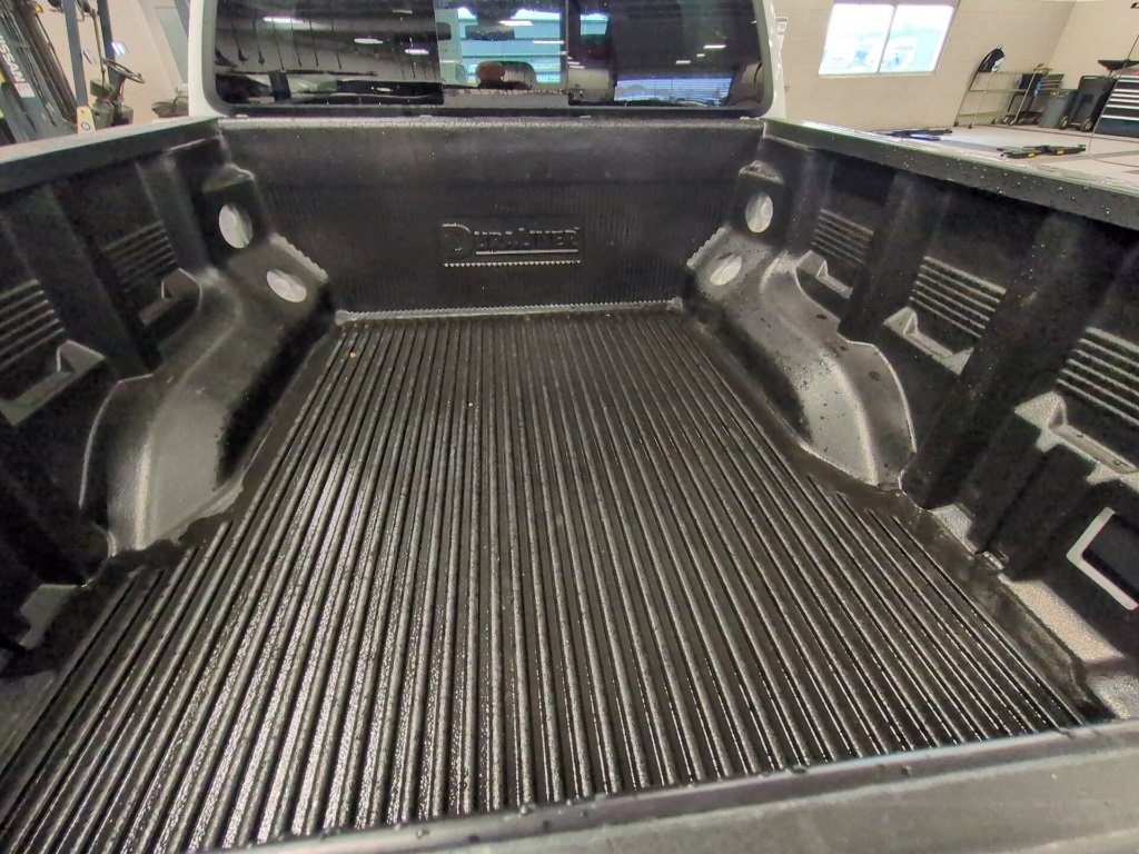 Used 2024 Chevrolet Colorado LT w/ LT Convenience Package image 29