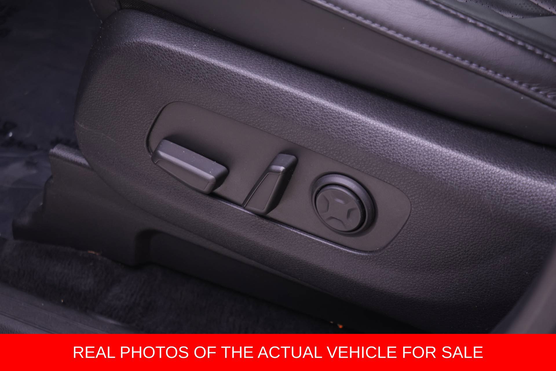 Used 2022 Kia Carnival SX FWD image 16
