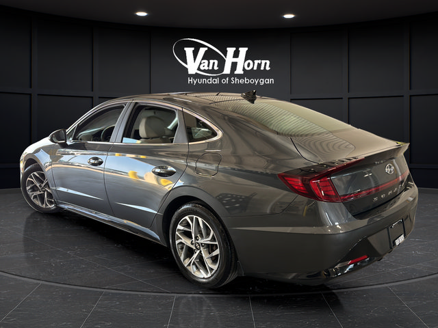 Used 2023 Hyundai Sonata SEL w/ Convenience Package FWD image 5