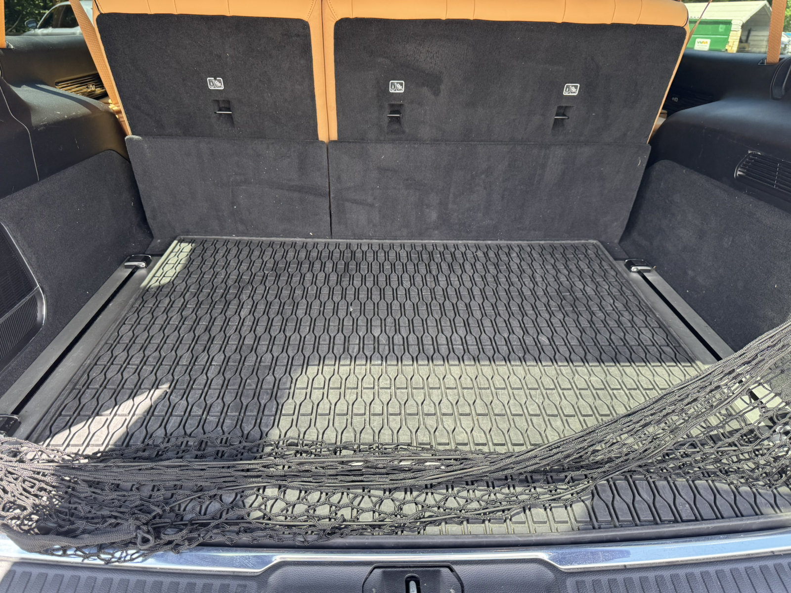 Used 2025 Jeep Grand Wagoneer L Series III w/ Rear Seat Video Group 1 AWD/4WD image 24