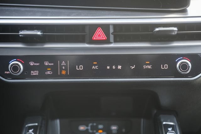 New 2026 Kia Sorento S w/ S Panoramic Sunroof Package FWD image 6