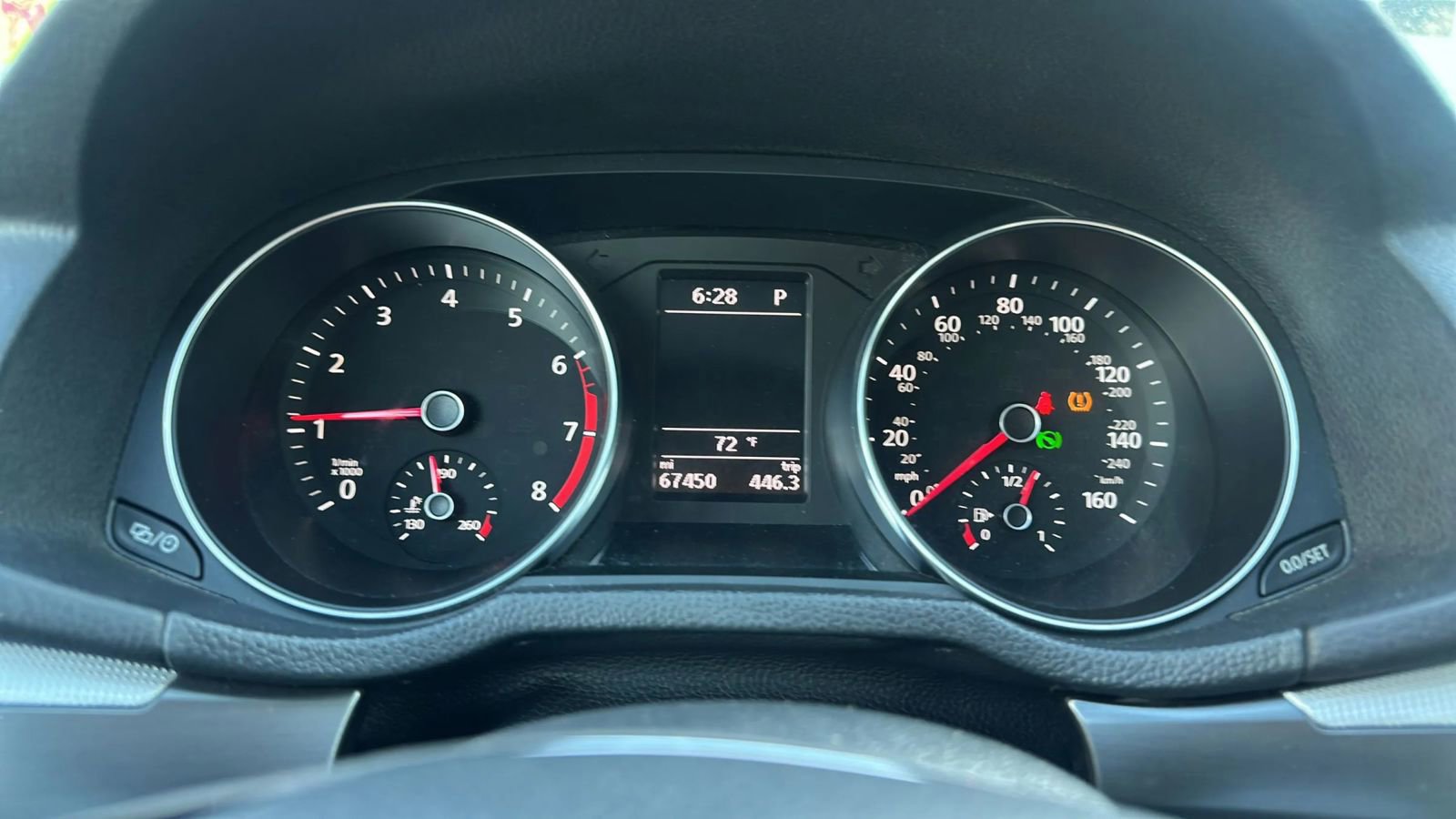 Used 2018 Volkswagen Passat 2.0T R-Line w/ R-Line Lighting Package FWD image 23