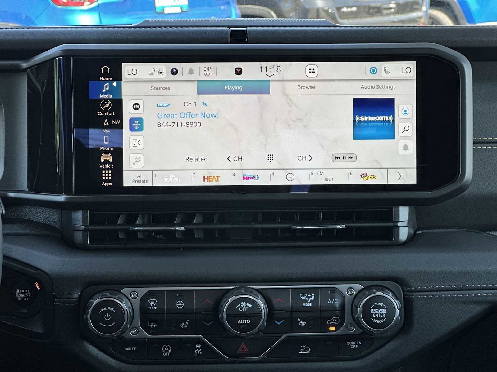 New 2025 Jeep Gladiator Sport image 12