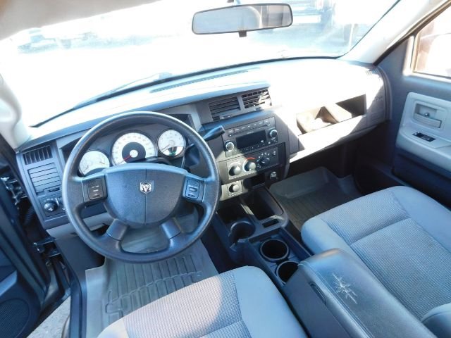 Used 2011 Dodge Dakota Big Horn image 14