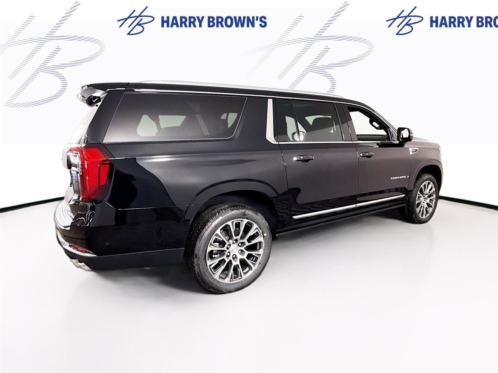 New 2026 GMC Yukon XL Denali w/ Sun & Power Step Package AWD/4WD image 35