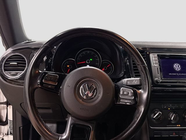 Used 2018 Volkswagen Beetle 2.0T S FWD image 11