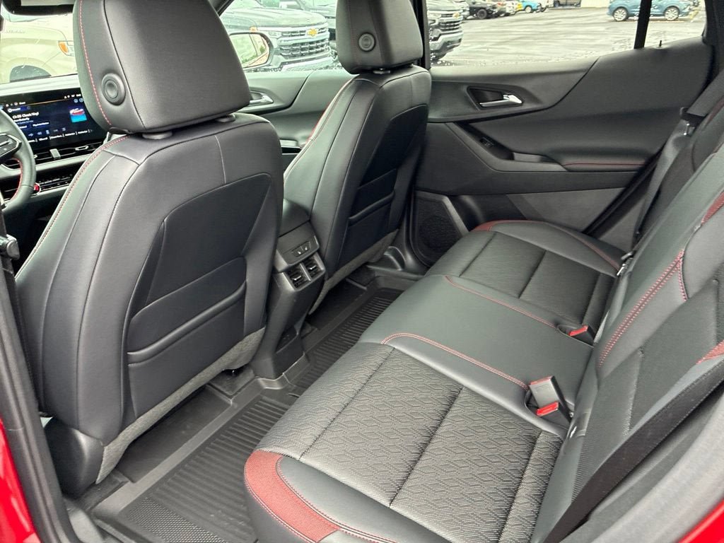 New 2027 Chevrolet Equinox RS w/ Safety and Technology Package AWD/4WD image 25