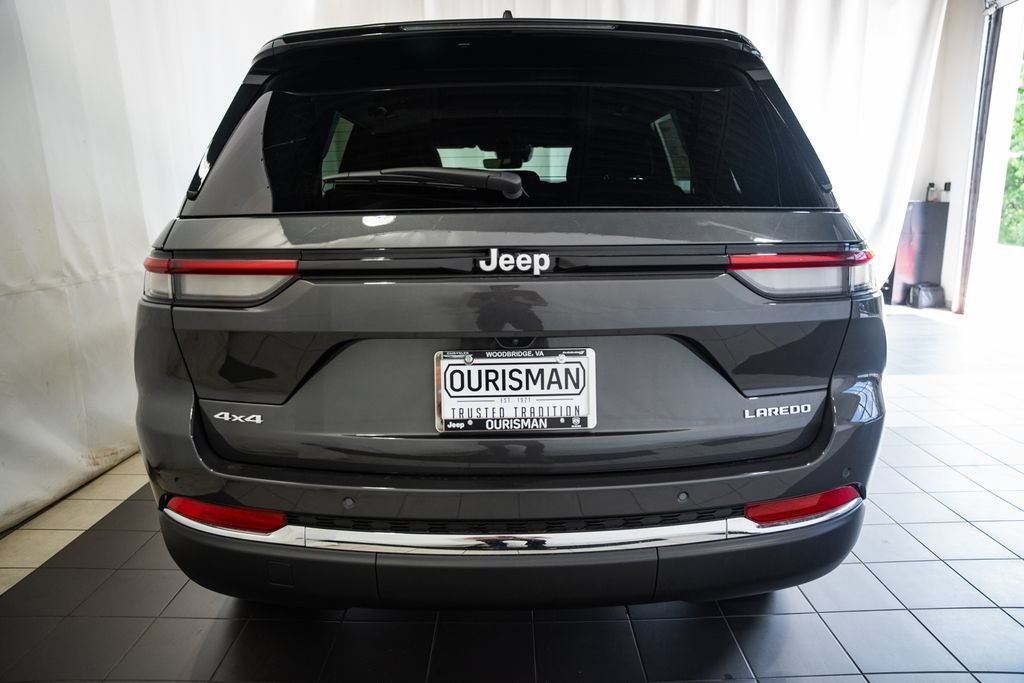 New 2026 Jeep Grand Cherokee Laredo X AWD/4WD image 5