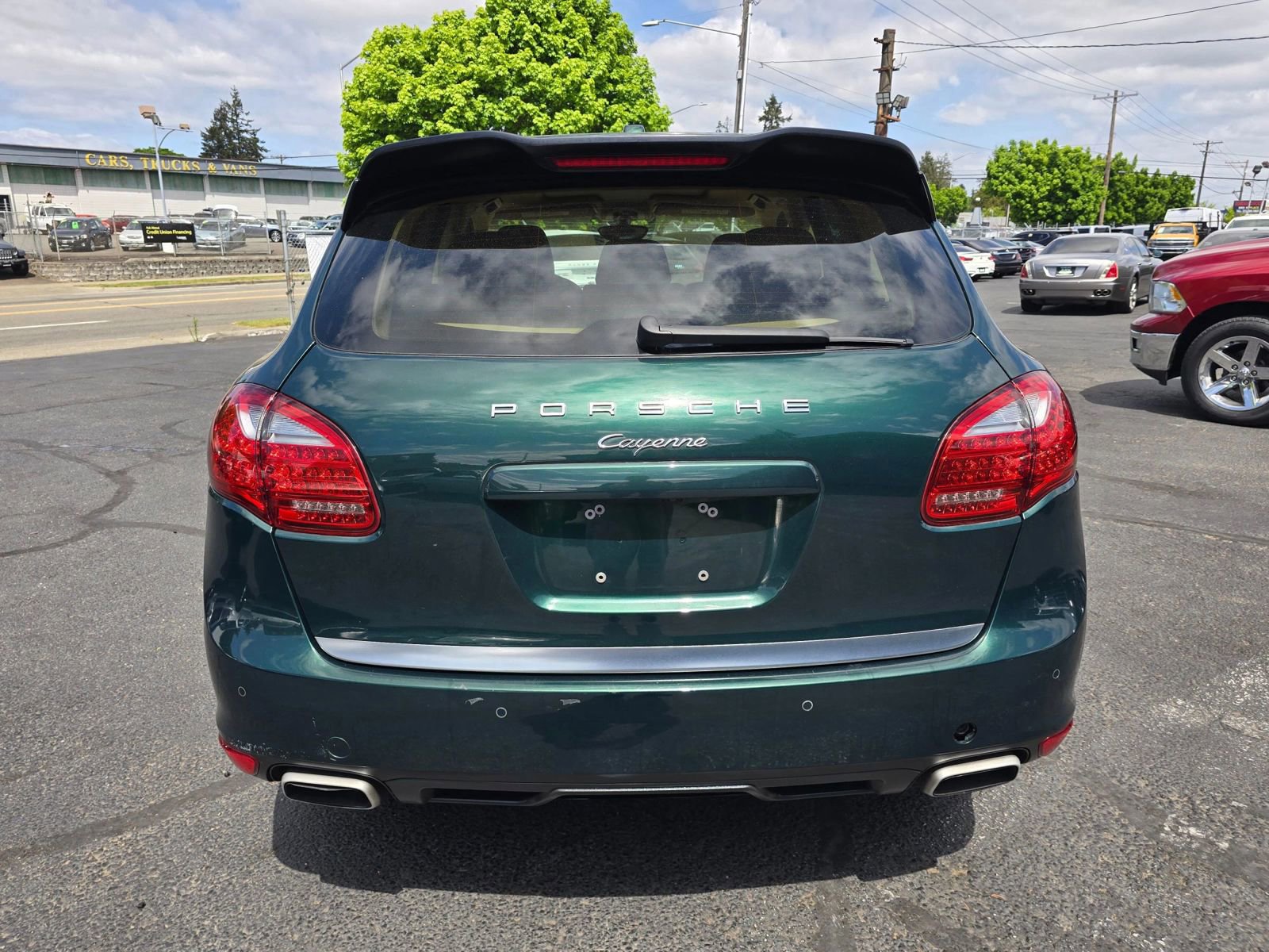 Used 2014 Porsche Cayenne AWD/4WD image 4