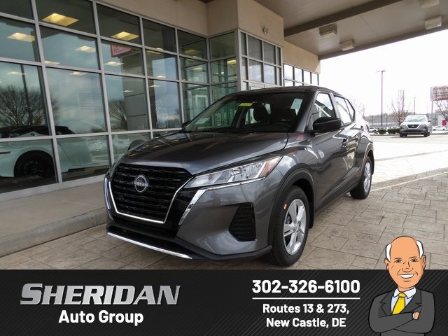 Used 2025 Nissan Kicks Play S image 1