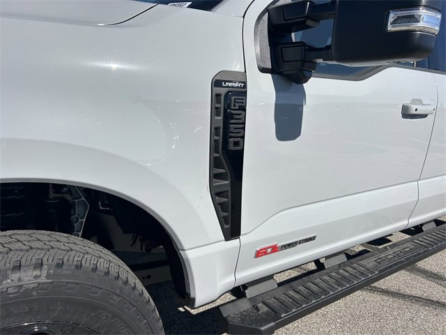 New 2026 Ford F350 Lariat w/ Black Appearance Package image 13