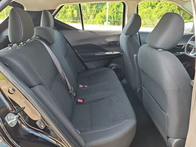 Used 2022 Nissan Kicks S FWD image 17