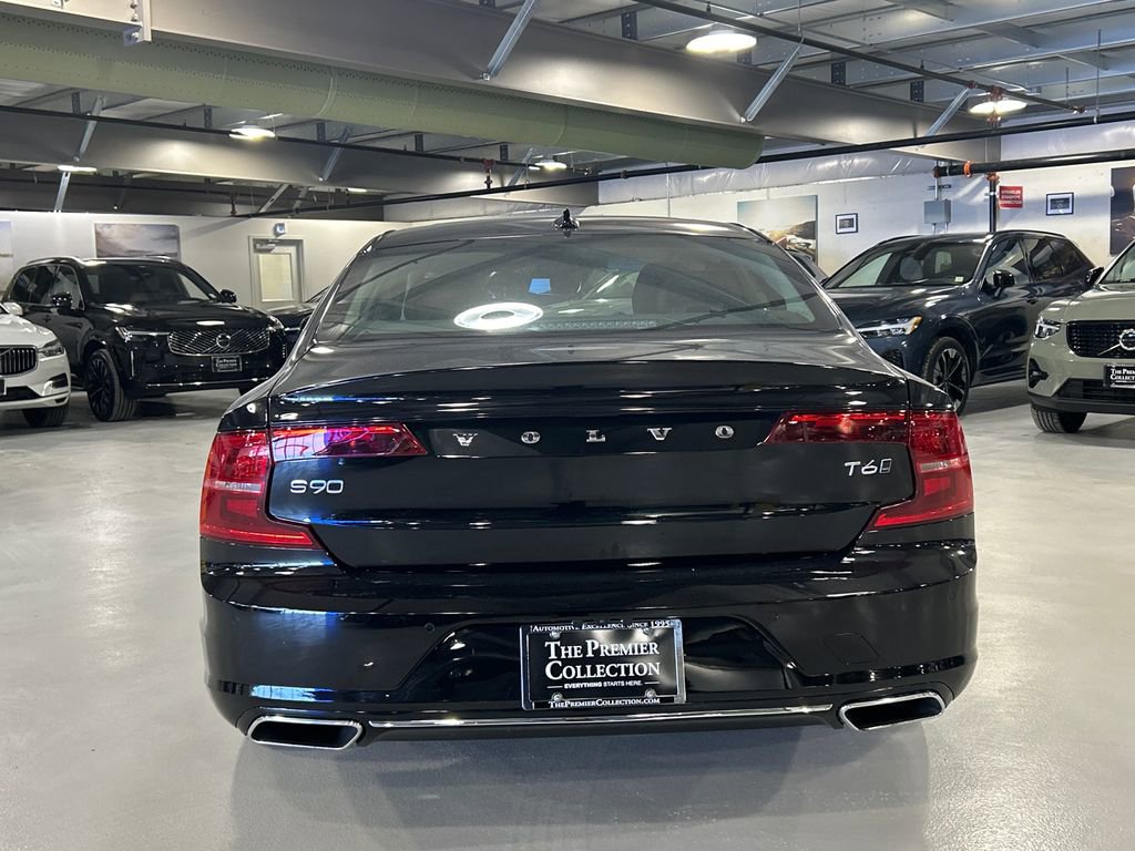 Used 2020 Volvo S90 T6 Momentum w/ Protection Package Premier image 3