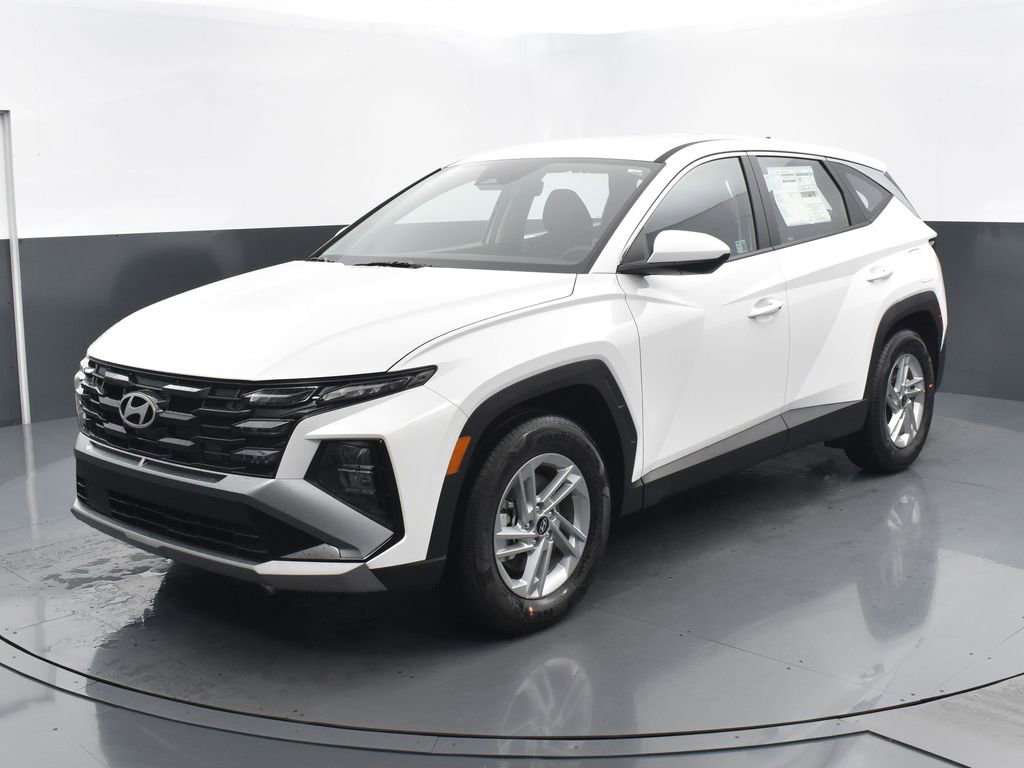 Used 2025 Hyundai Tucson SE image 8