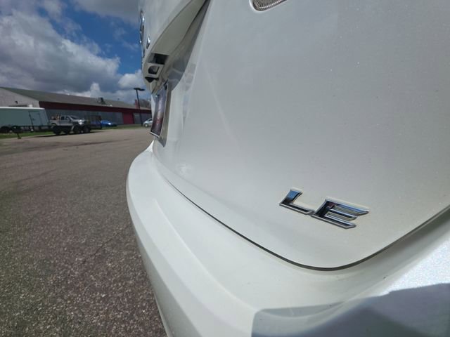 Used 2015 Toyota Venza LE FWD image 27