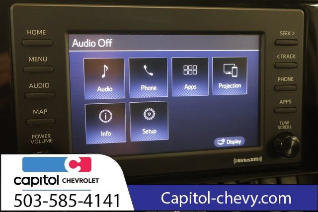 Used 2020 Toyota RAV4 XLE w/ Carpet Mat Package AWD/4WD image 22