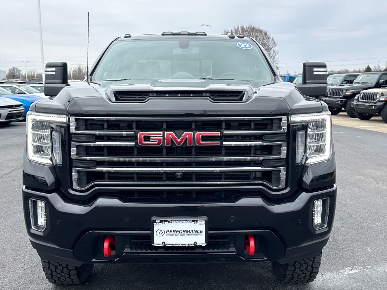 Used 2022 GMC Sierra 2500 AT4 w/ AT4 Preferred Package AWD/4WD image 8