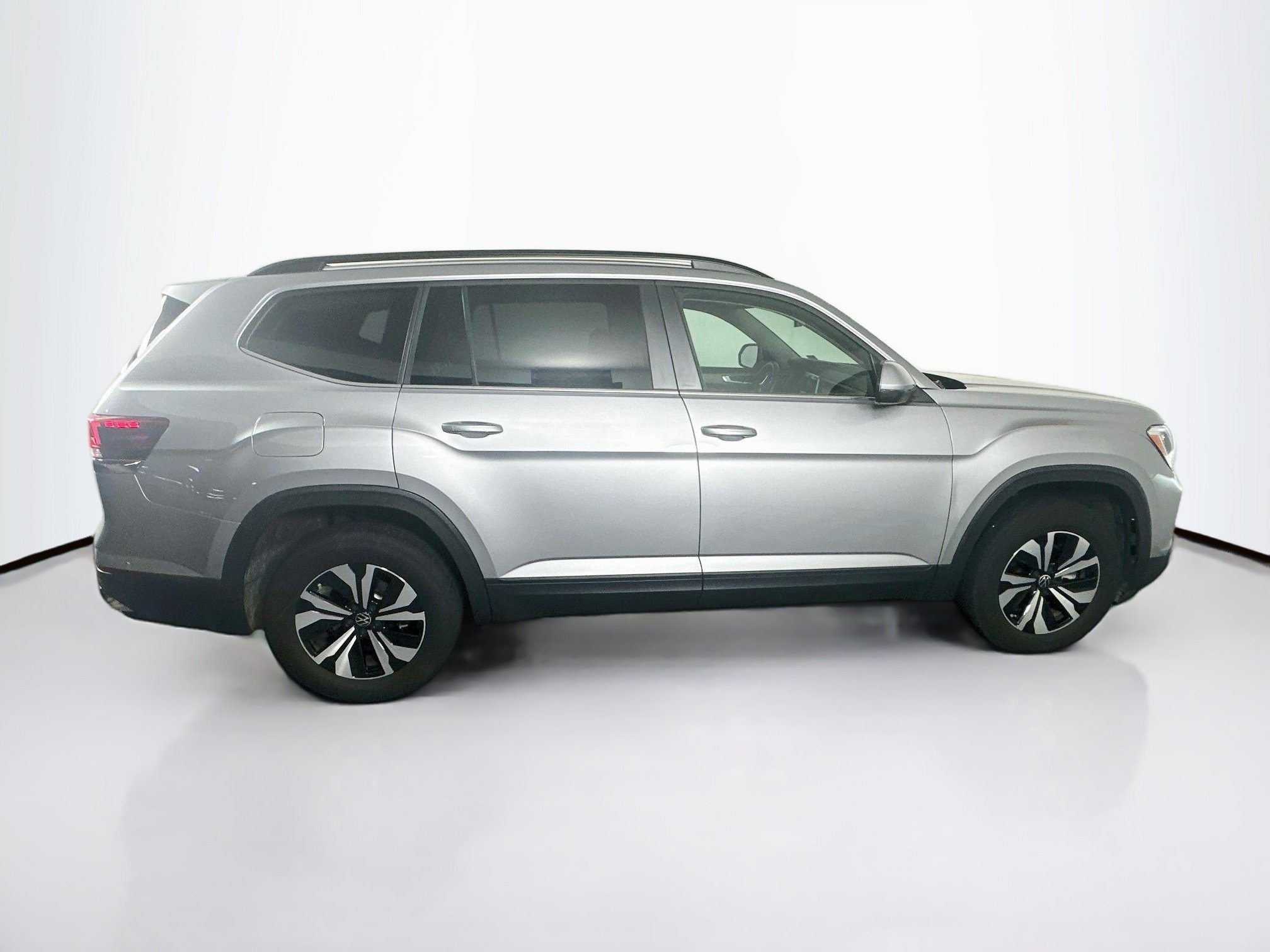 Used 2024 Volkswagen Atlas SE FWD image 10