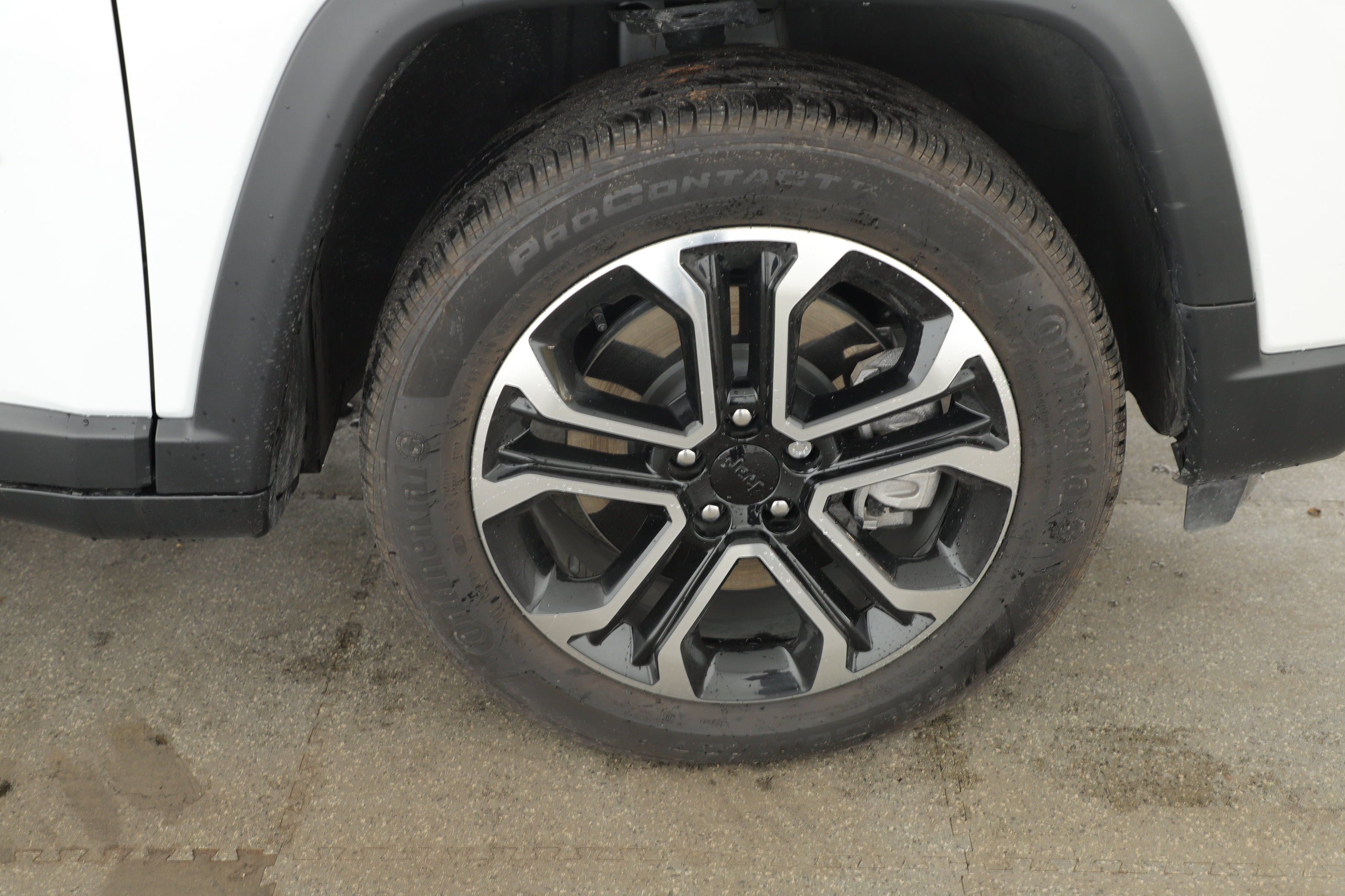 Used 2024 Jeep Compass Limited AWD/4WD image 11