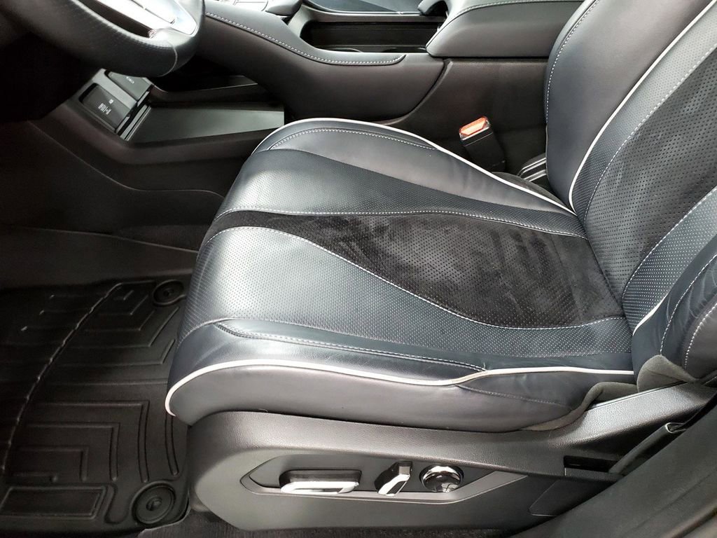 Used 2019 Acura RDX A-Spec image 13