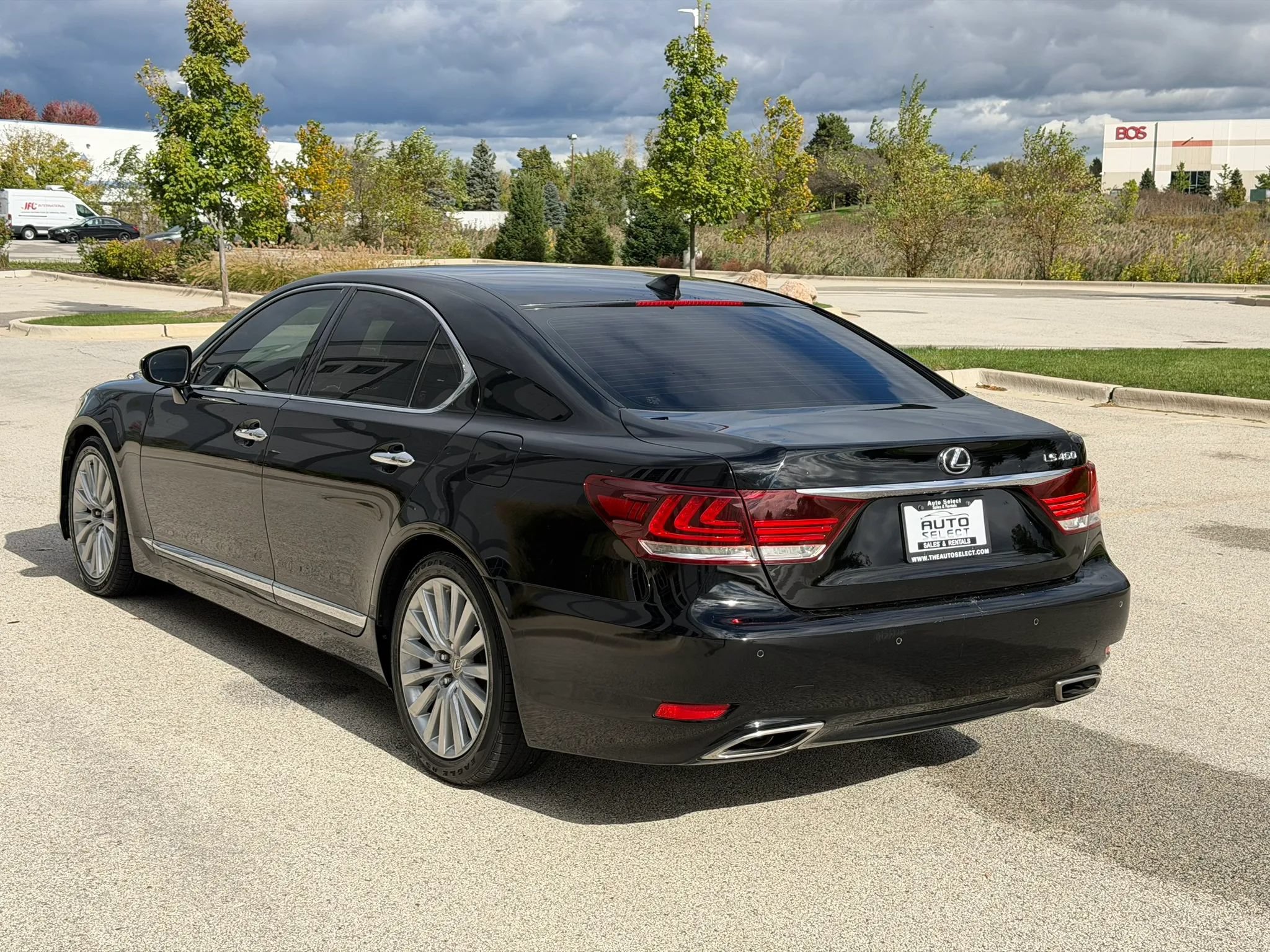 Used 2014 Lexus LS 460 w/ Comfort Package RWD image 7