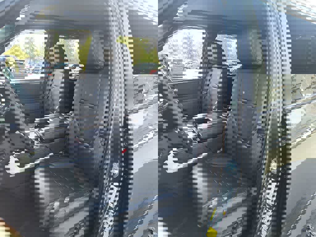 Used 2024 Toyota Tundra Platinum image 11