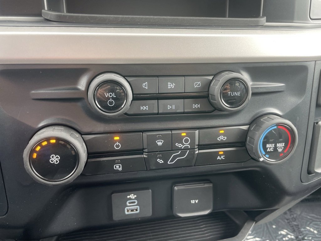 Used 2024 Ford F250 XLT image 12