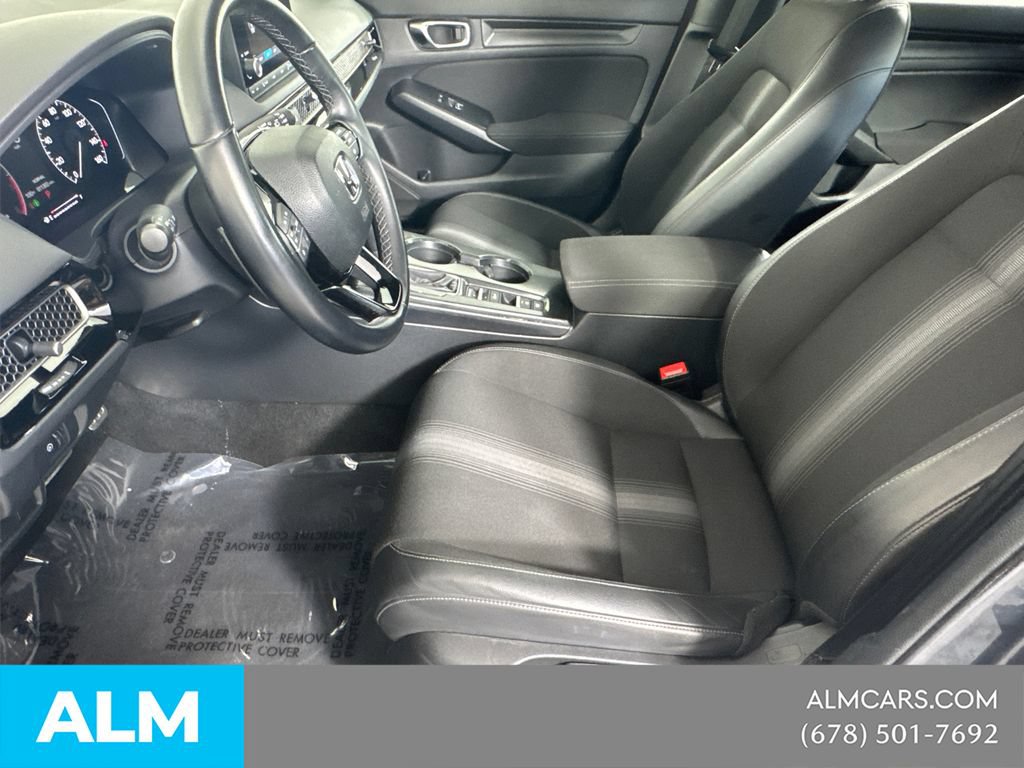 Used 2025 Honda Civic Sport image 11