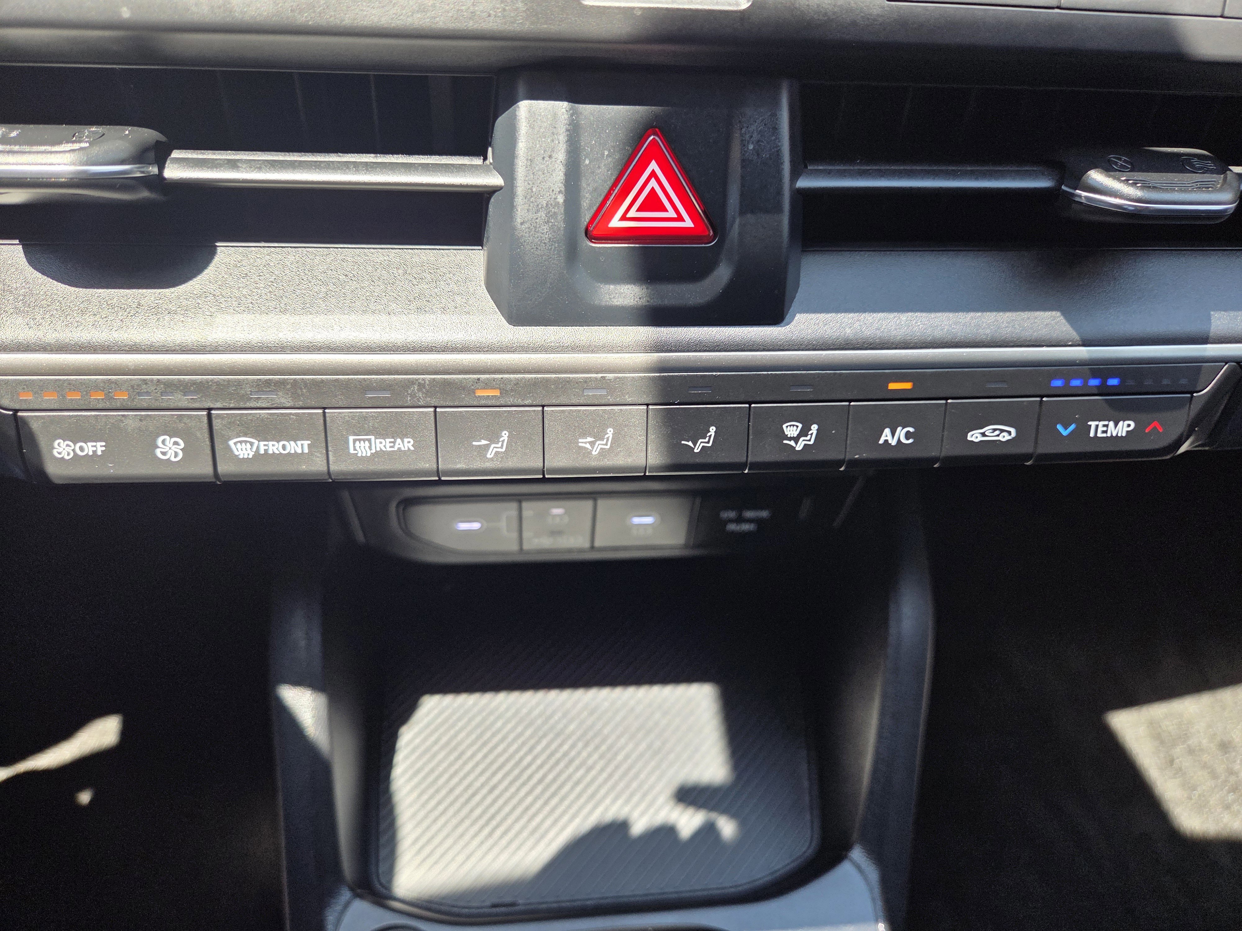Used 2025 Kia K4 FWD image 18