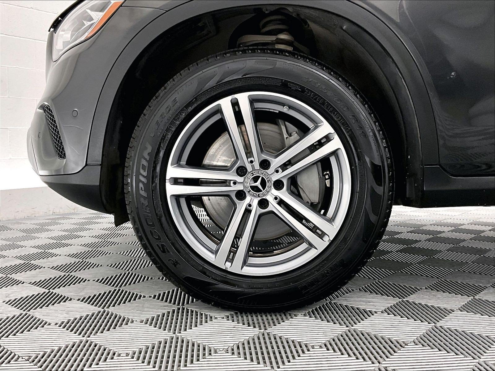 Certified 2022 Mercedes-Benz GLC 300 image 8