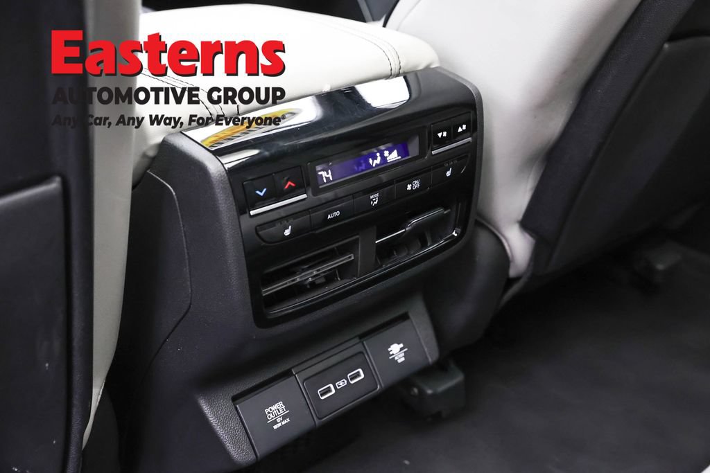 Used 2022 Acura MDX SH-AWD w/ Advance Package image 24