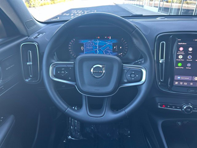 Certified 2026 Volvo XC40 B5 Plus AWD/4WD image 18