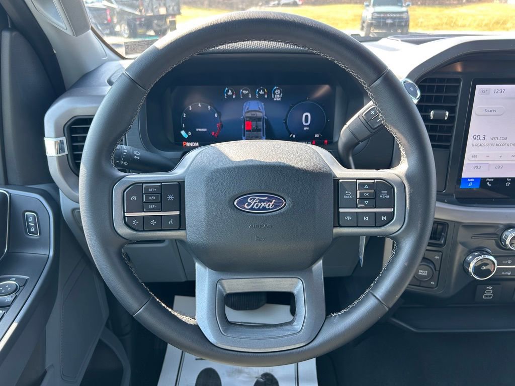 Used 2025 Ford F150 XLT w/ Equipment Group 301A Standard image 4