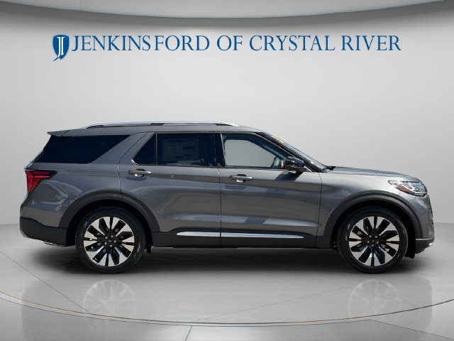 New 2027 Ford Explorer Platinum RWD image 2