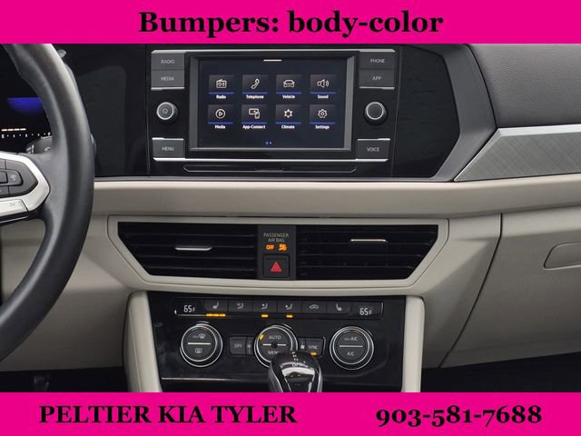 Used 2023 Volkswagen Jetta SE w/ Panoramic Sunroof Package FWD image 27