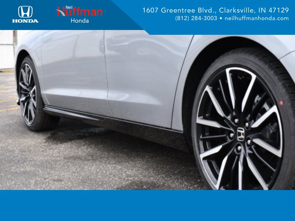 New 2025 Honda Accord Touring image 9