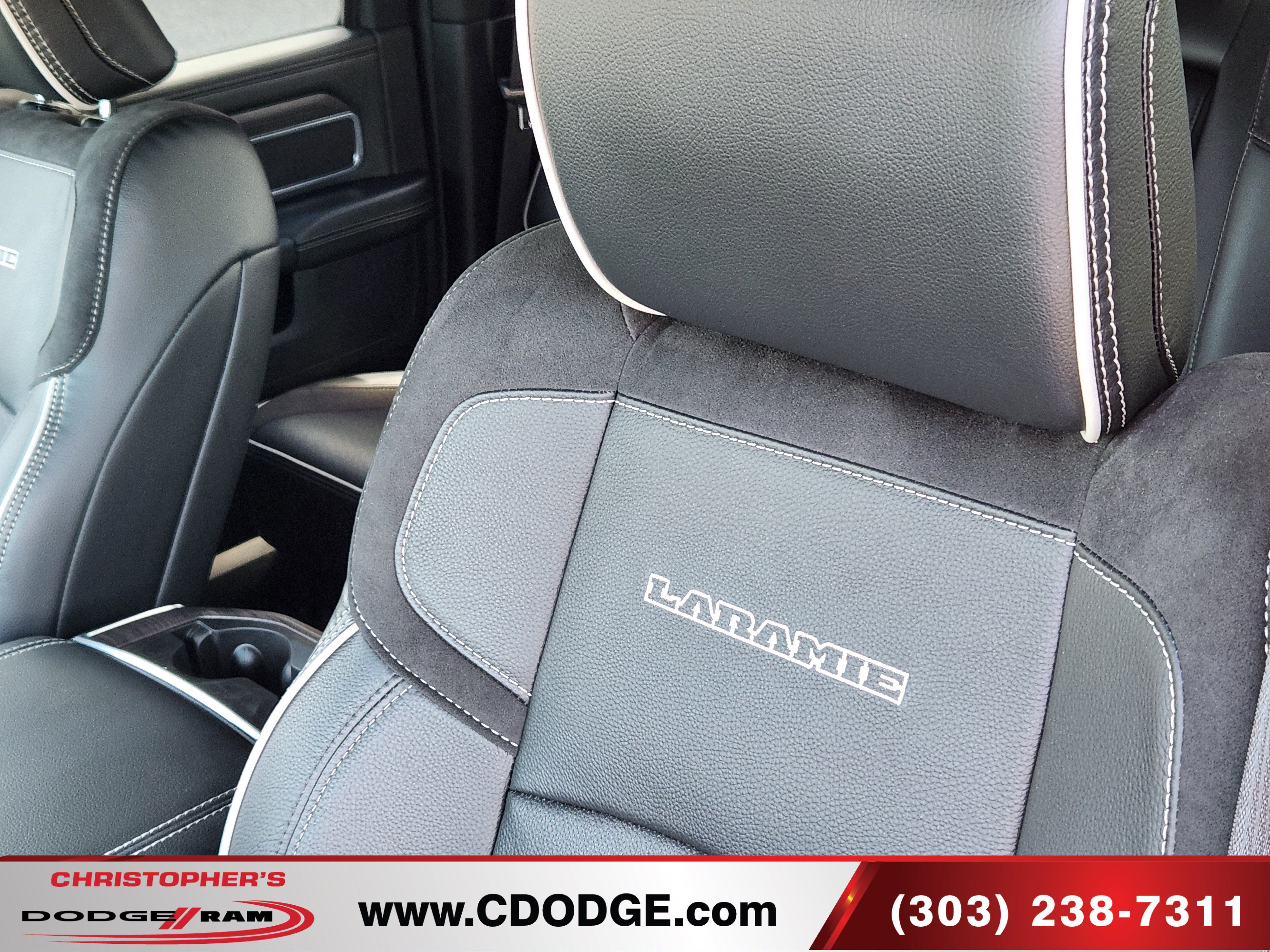 Used 2026 RAM 2500 Laramie AWD/4WD image 15