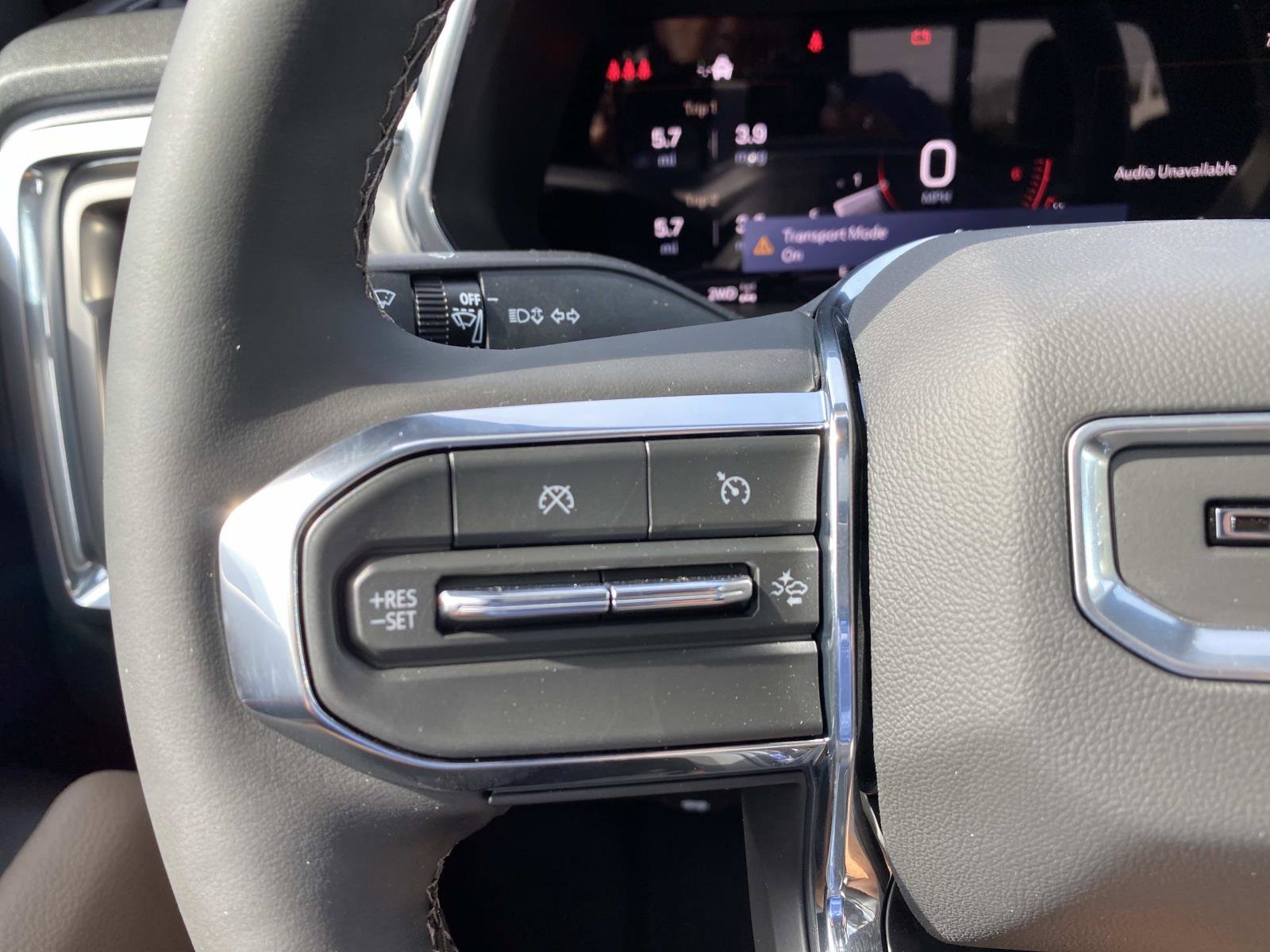 New 2026 GMC Canyon Denali image 14